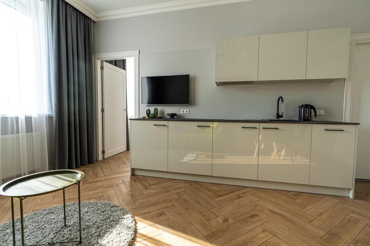 Wonderful Apartment In The Heart Of Kaunas Center Exterior photo