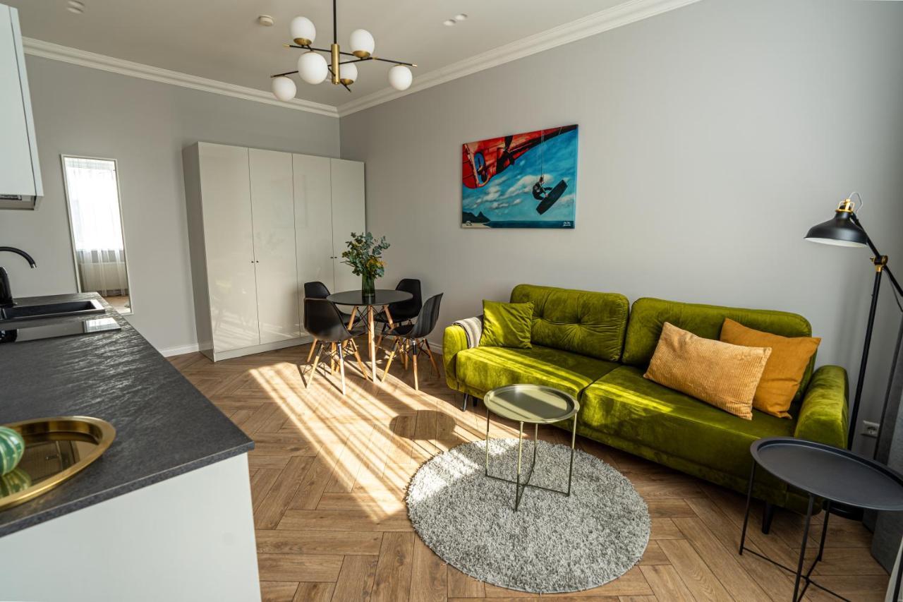 Wonderful Apartment In The Heart Of Kaunas Center Exterior photo